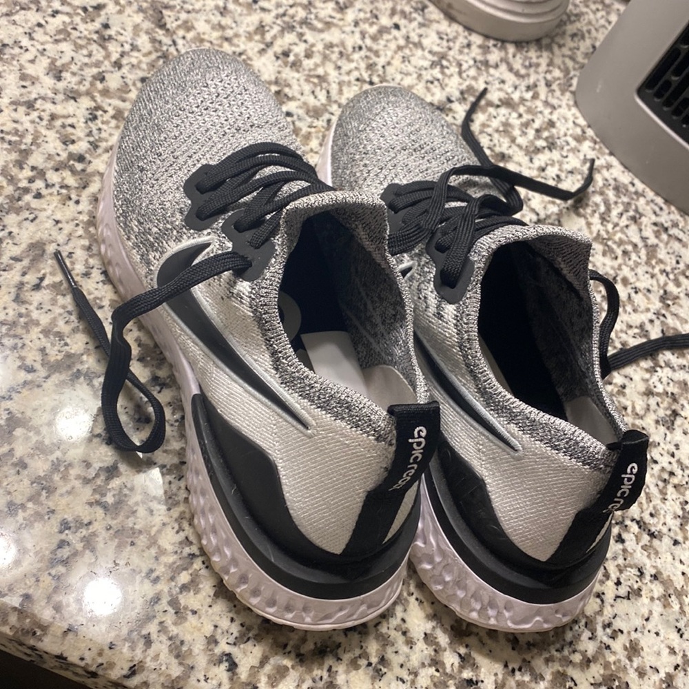 Nike Epic React - image 1